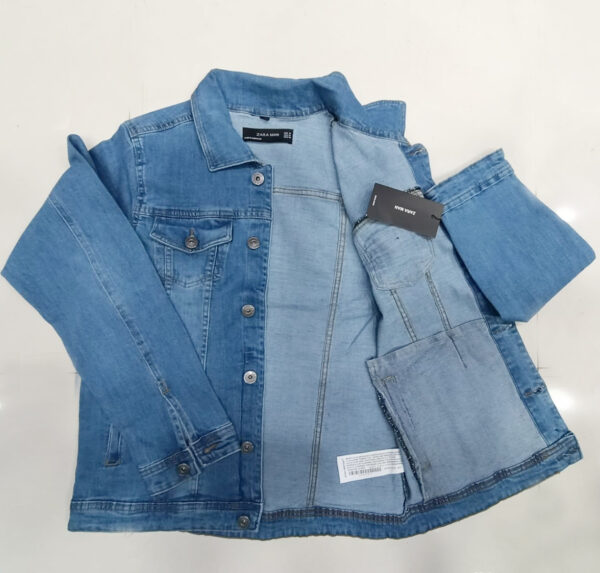 Light denim jacket In Slim Fit - Image 3